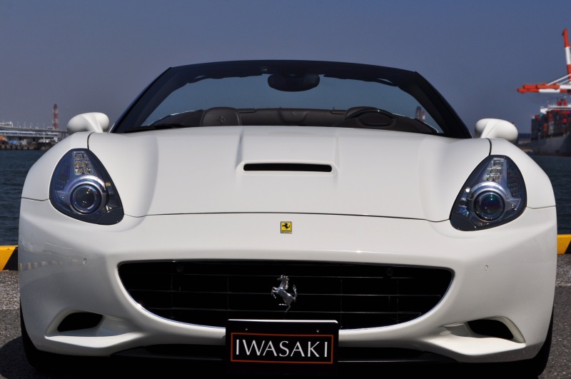 フェラーリ カリフォルニア 中古車