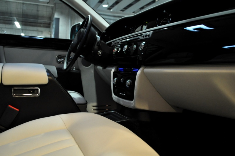 ロールスロイス ファントム 中古車