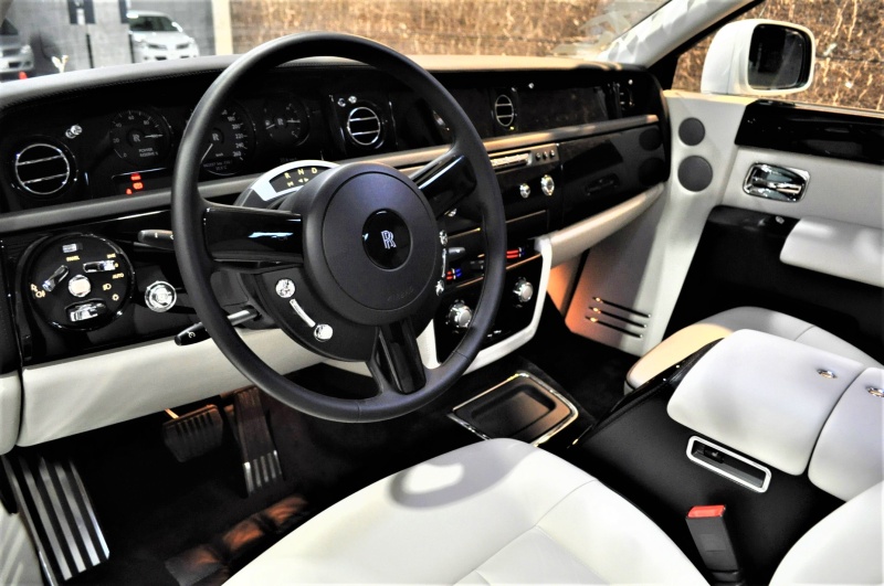 ロールスロイス ファントム 中古車