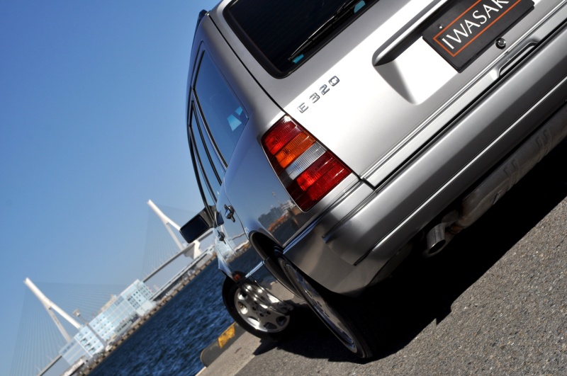 メルセデスベンツ Eクラス 中古車