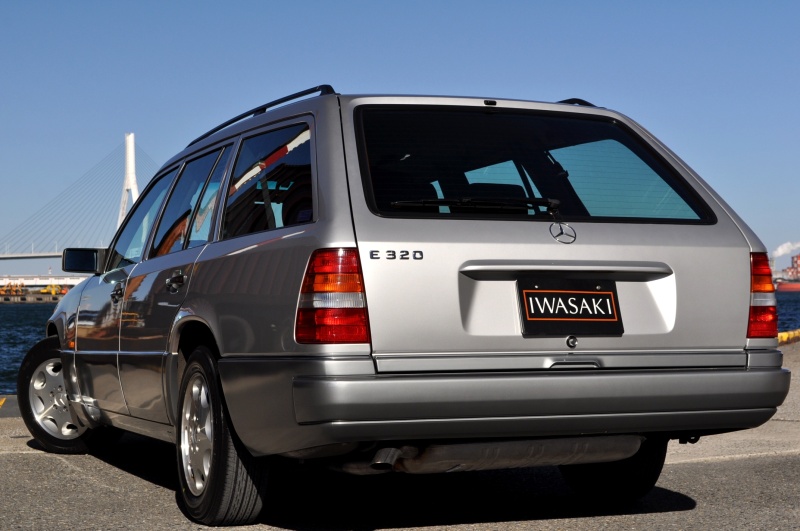 メルセデスベンツ Eクラス 中古車