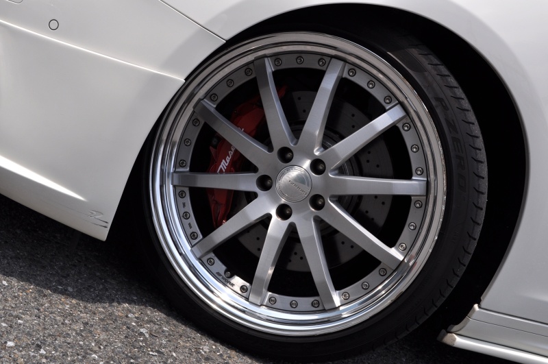 マセラティ ギブリ 中古車