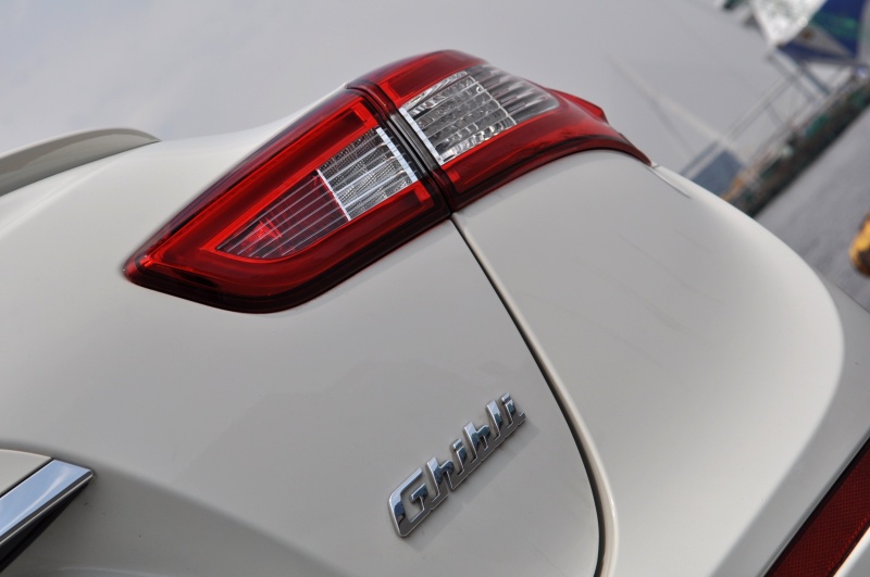 マセラティ ギブリ 中古車