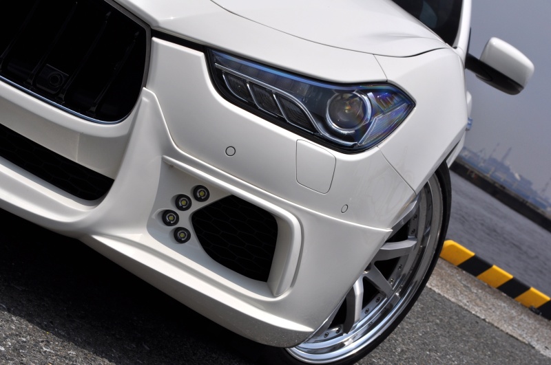 マセラティ ギブリ 中古車