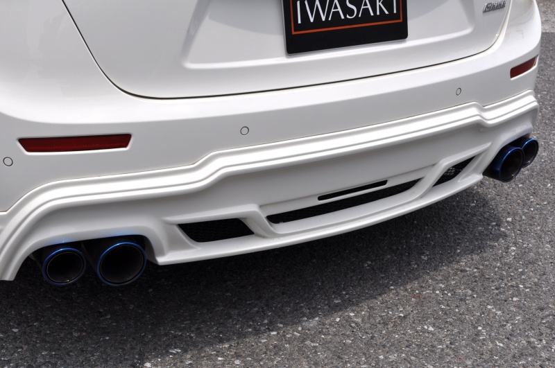 マセラティ ギブリ 中古車