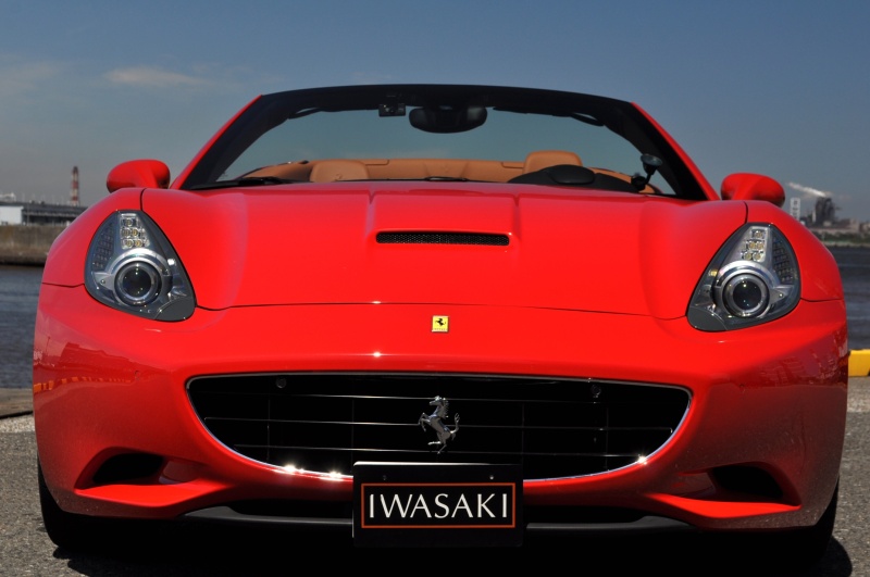 フェラーリ カリフォルニア 中古車