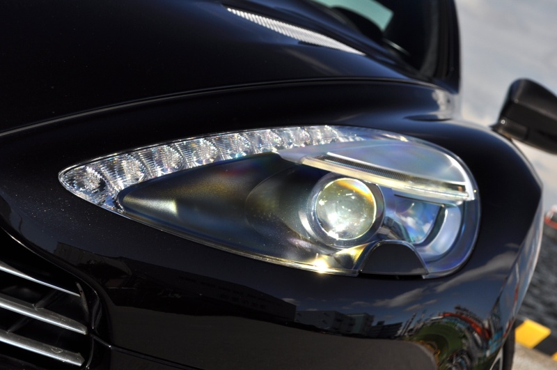 アストンマーティン ヴァンキッシュ 中古車