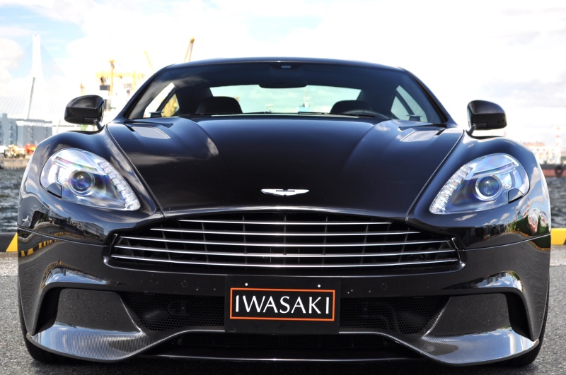 アストンマーティン ヴァンキッシュ 中古車