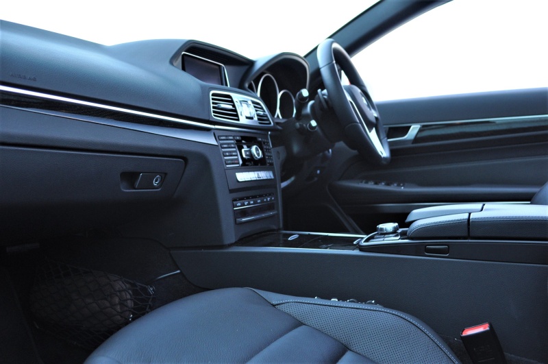 メルセデスベンツ Eクラス 