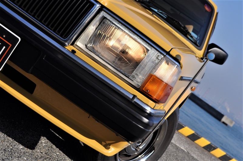 ボルボ 240 中古車