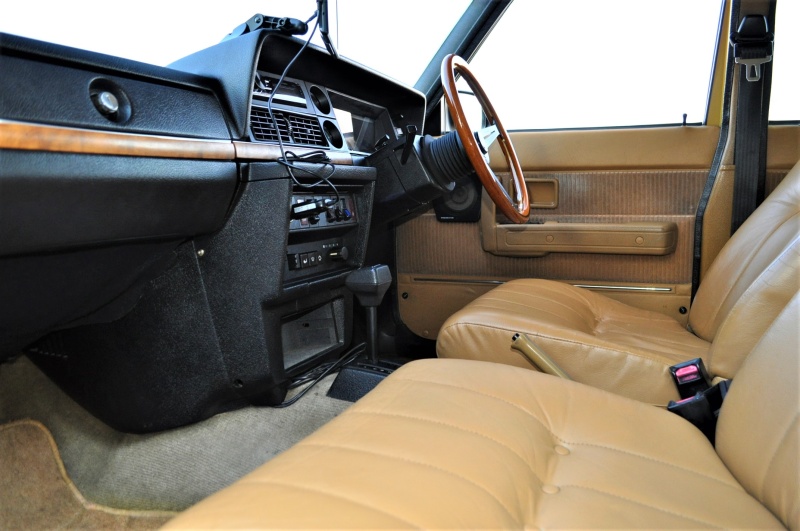 ボルボ 240 中古車