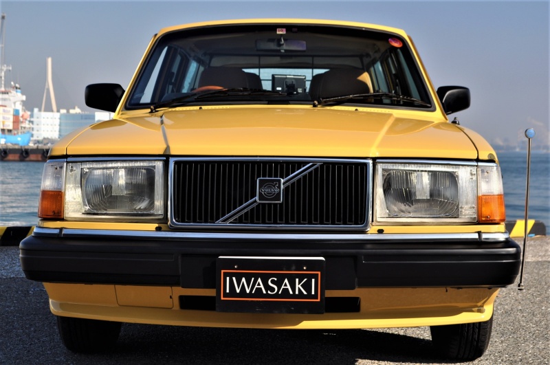 ボルボ 240 中古車