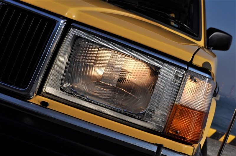 ボルボ 240 中古車