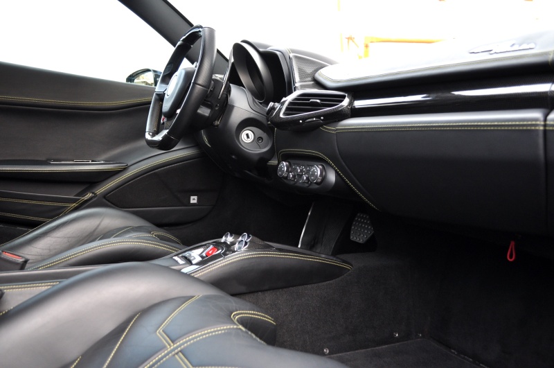 フェラーリ 458イタリア 中古車