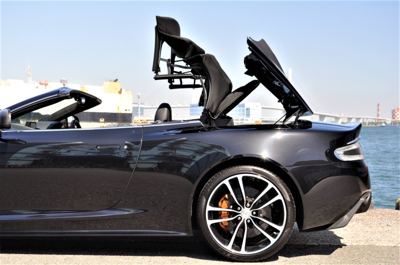 アストンマーティン DBS 中古車