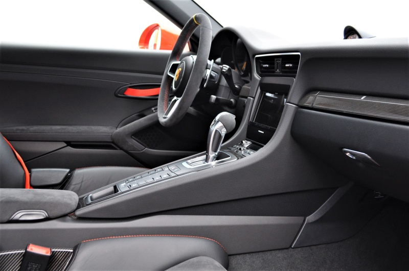 ポルシェ 911(Type991) 中古車