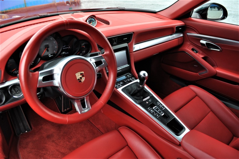 ポルシェ 911(Type991) 中古車