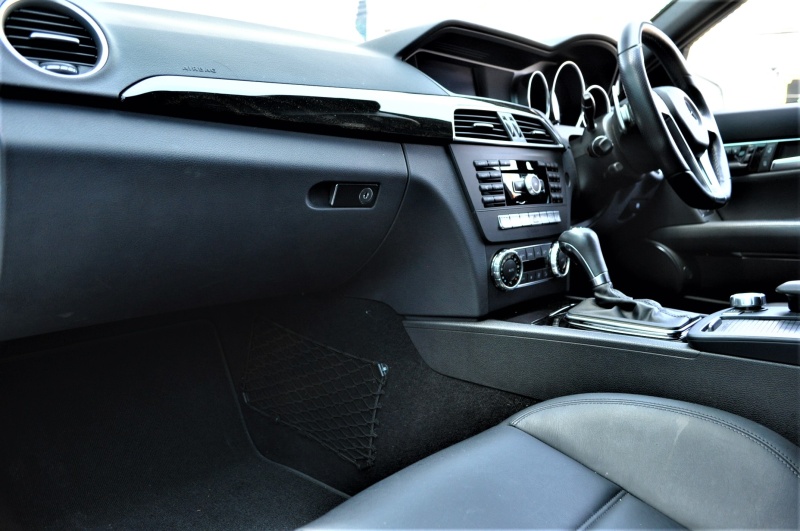 AMG Cクラス 中古車