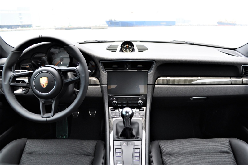 ポルシェ 911(Type991) 新車