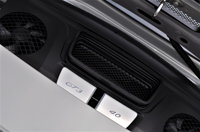 ポルシェ 911(Type991) 新車