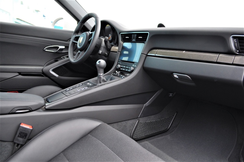 ポルシェ 911(Type991) 新車