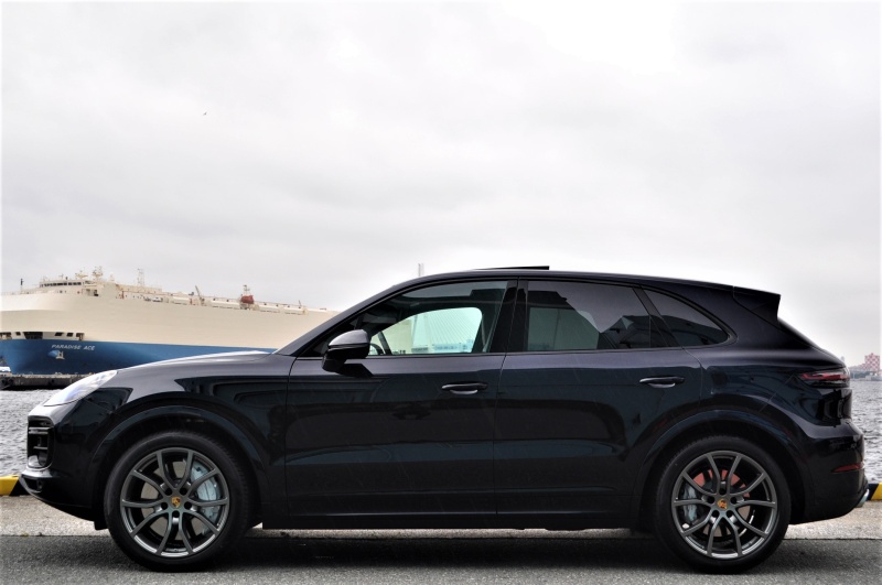 ポルシェ カイエン 新車