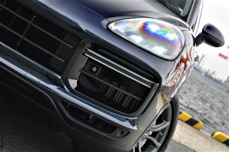 ポルシェ カイエン 新車