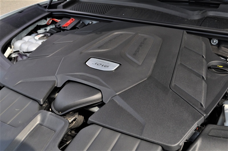 ポルシェ カイエン 新車