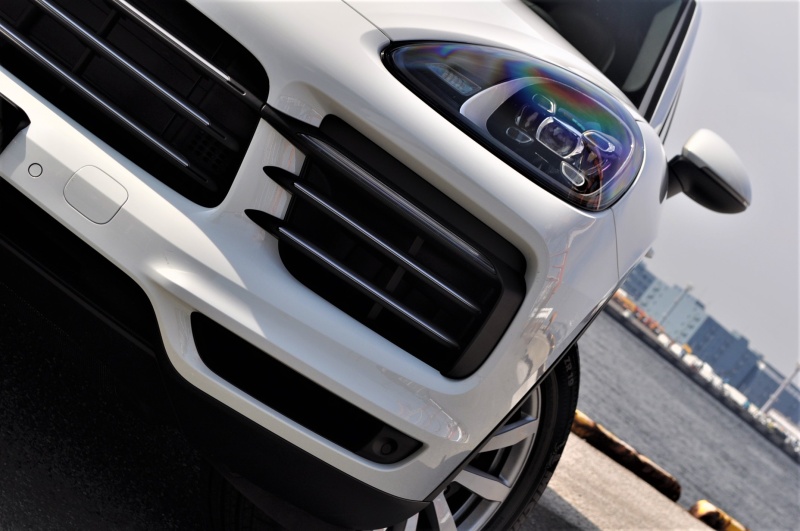 ポルシェ カイエン 新車