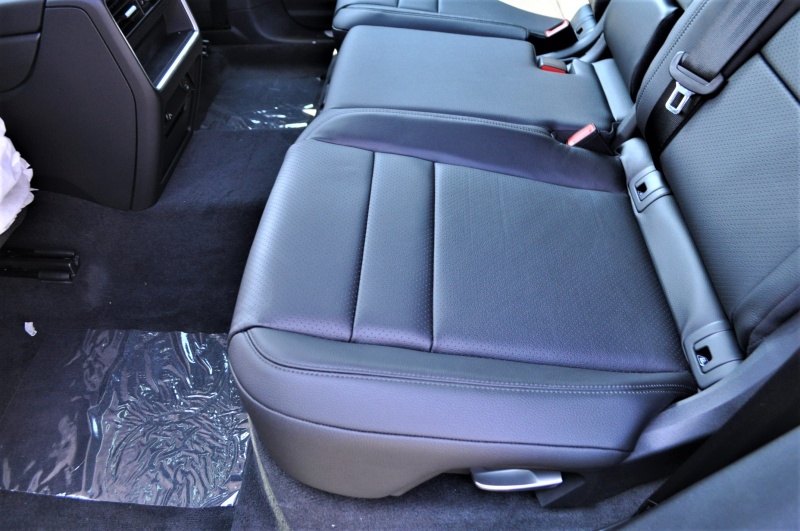 ポルシェ カイエン 新車