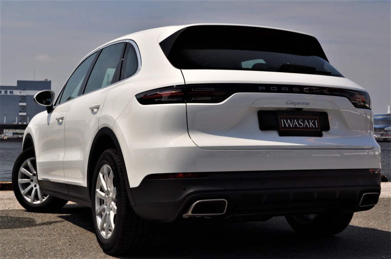 ポルシェ カイエン 新車