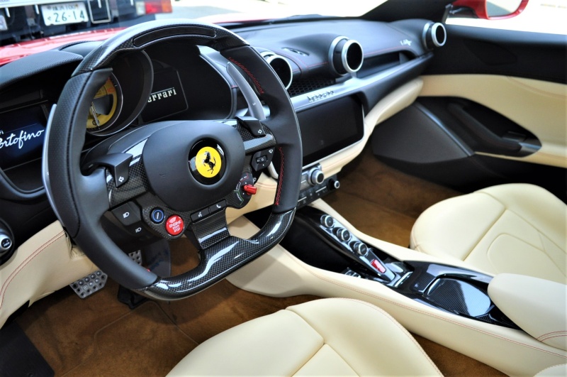 フェラーリ ポルトフィーノ 新車