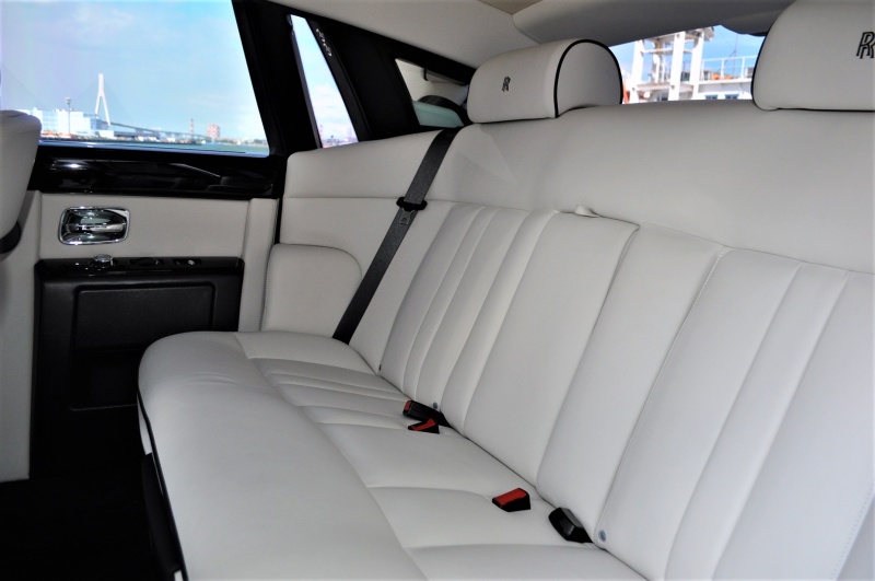 ロールスロイス ファントム 中古車