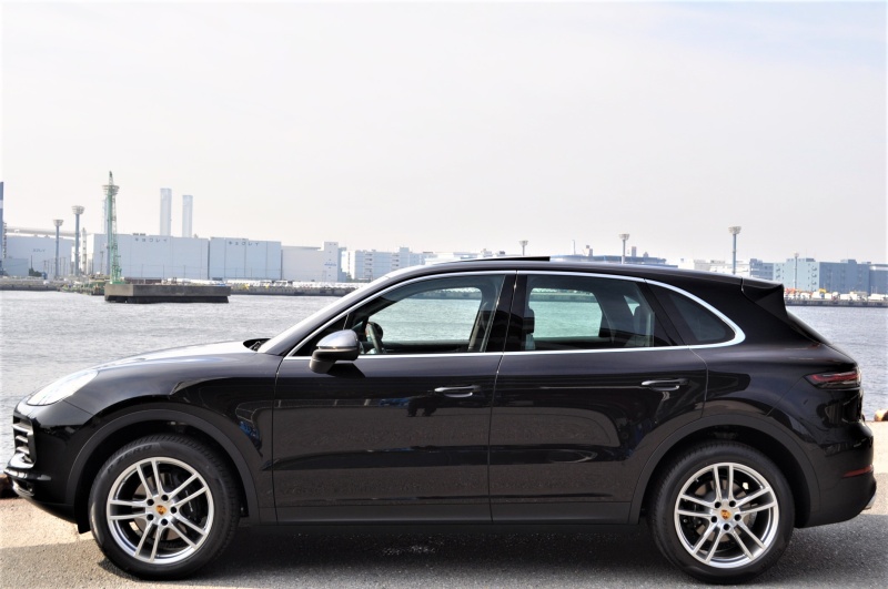 ポルシェ カイエン 新車