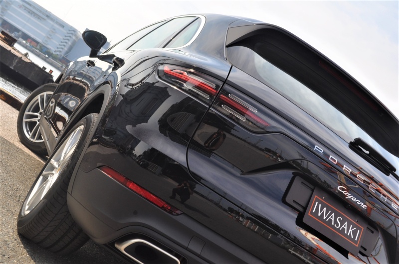 ポルシェ カイエン 新車