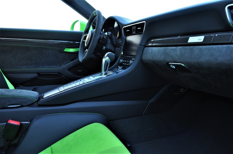 ポルシェ 911(Type991) 新車