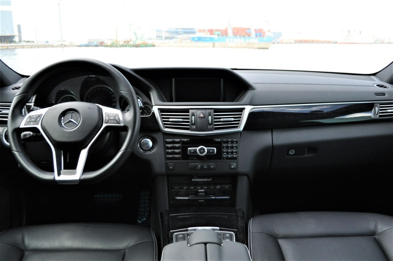 メルセデスベンツ Eクラス 中古車