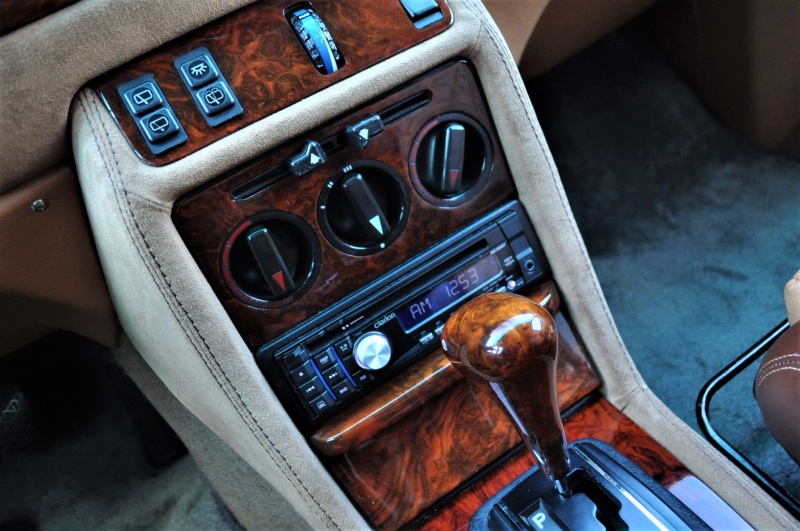 メルセデスベンツ Eクラス(ミディアム) 中古車