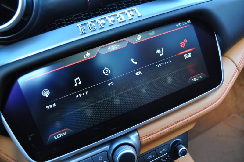 フェラーリ ポルトフィーノ 新車