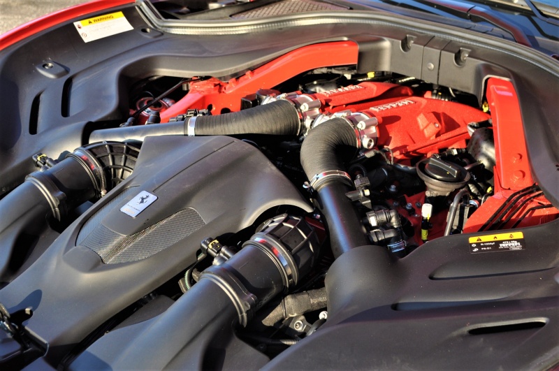 フェラーリ ポルトフィーノ 新車