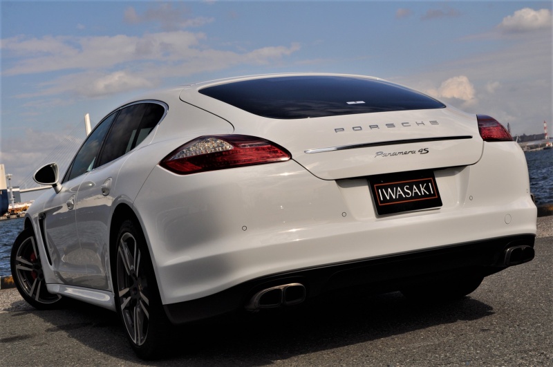 ポルシェ パナメーラ 中古車