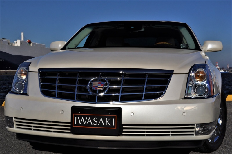 キャデラック DTS 中古車