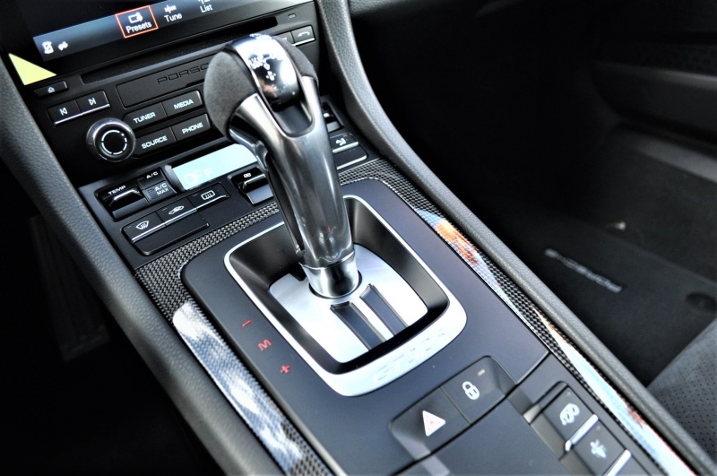 ポルシェ 911(Type991) 新車