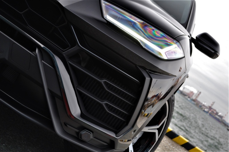 ランボルギーニ ウルス 新車