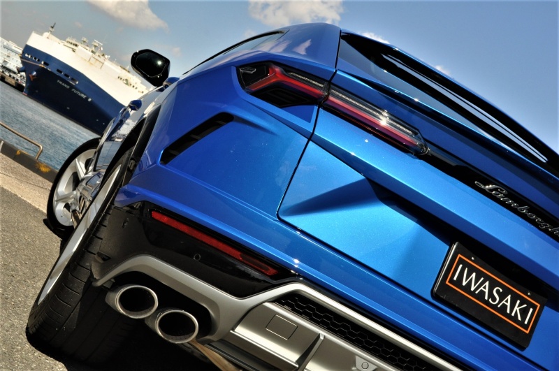 ランボルギーニ ウルス 新車