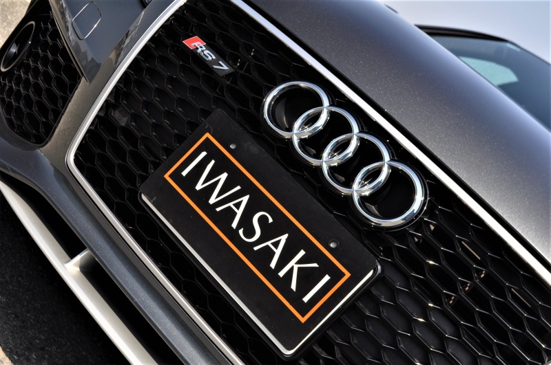 アウディ RS7 中古車