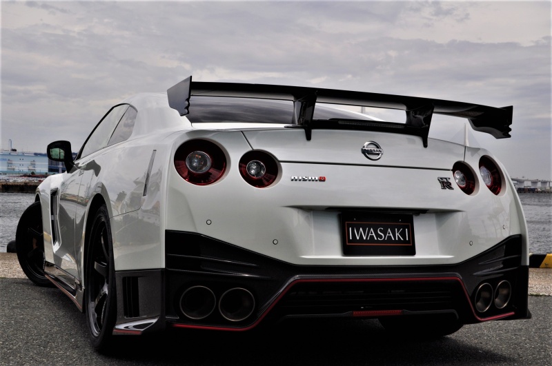 日産 GT-R 中古車