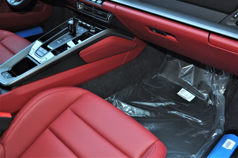 ポルシェ 911(Type992) 新車