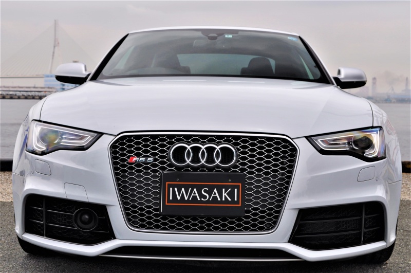 アウディ RS5 中古車