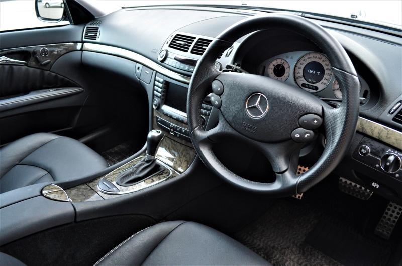 メルセデスベンツ Eクラス 中古車